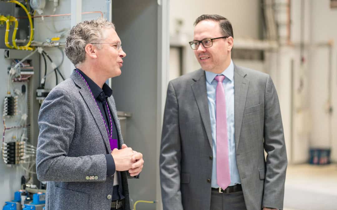 Company tour with Saxony’s Minister of Economic Affairs Dirk Panter